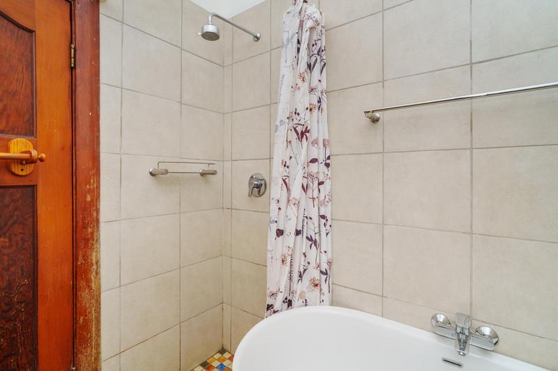 2 Bedroom Property for Sale in Harfield Village Western Cape